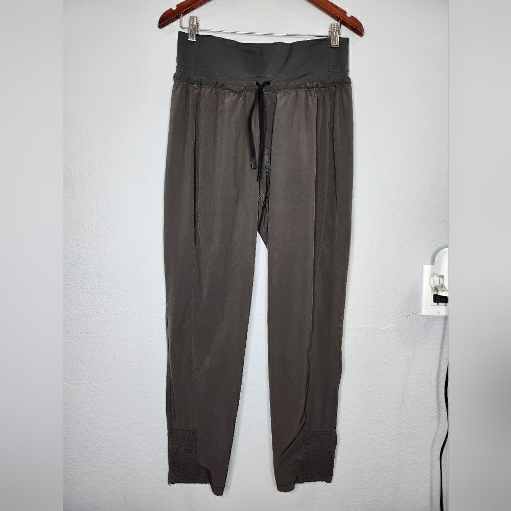 Athleta gray high rise pants